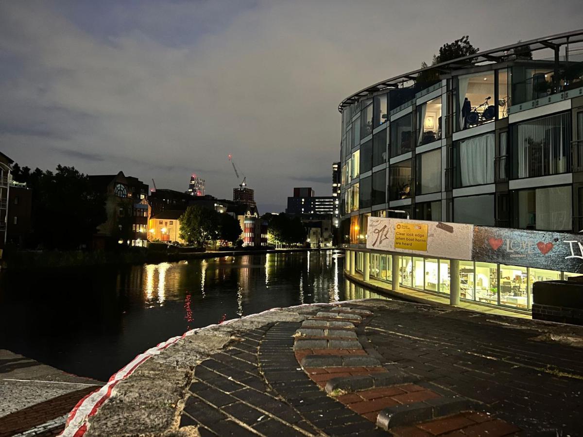Peloton Organic Health Apartment In Angel, Old Street, Islington Londra Exterior foto
